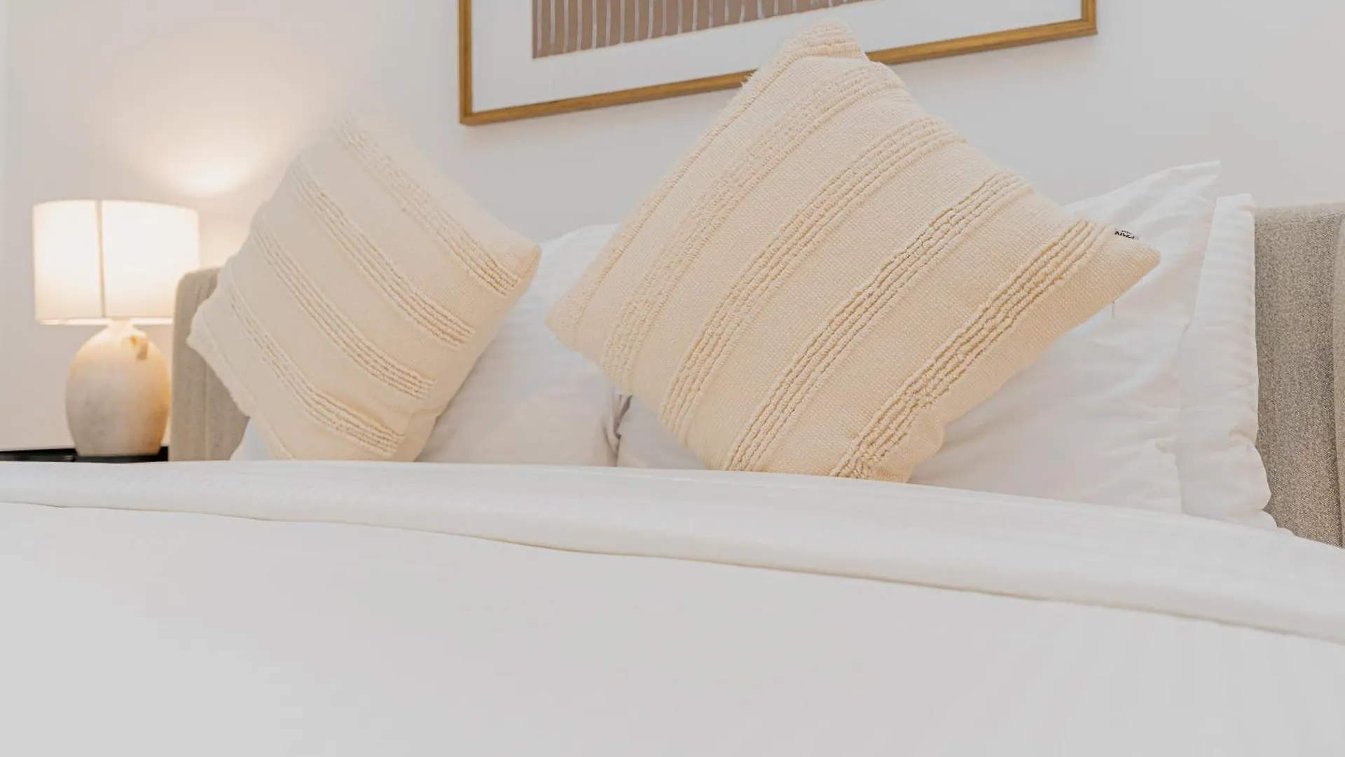 Escape24 - Luxury 2Br In La Rive 3 With Beach Access At La Mer Jumeriah 1 Dubái Apartamento